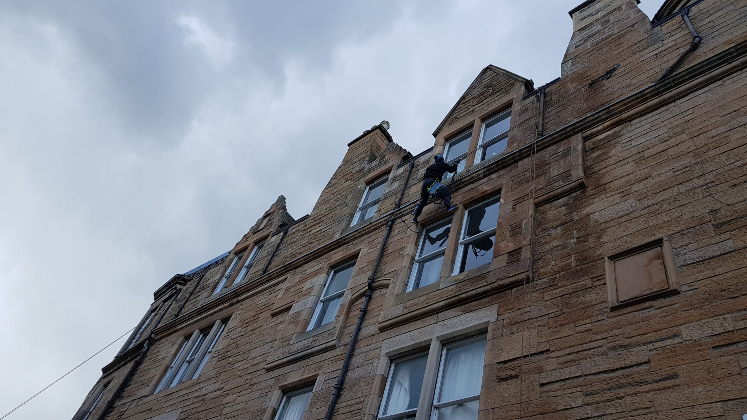 Gutter repair edinburgh