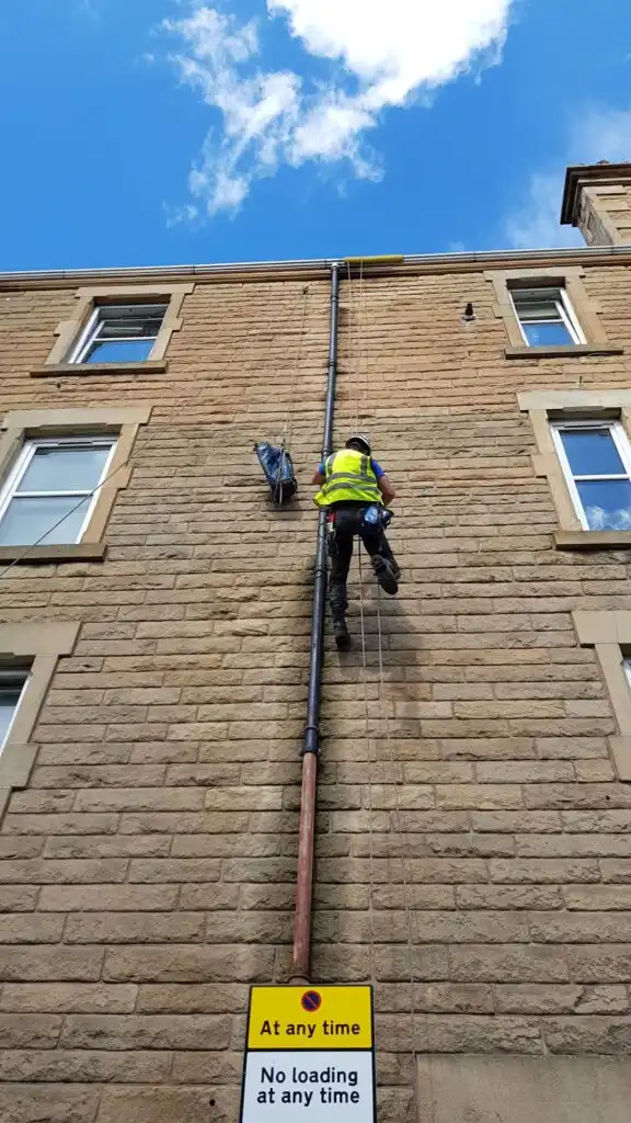 gutter replacement edinburgh rope access